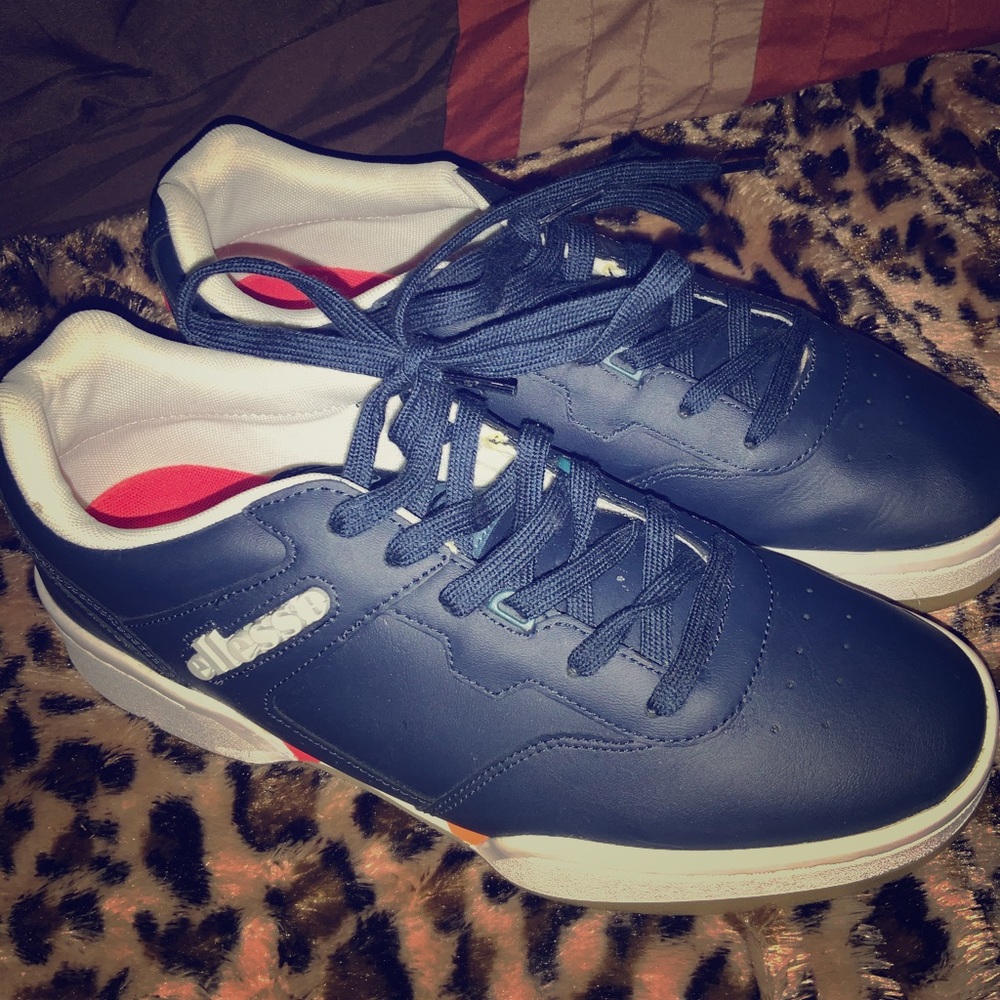 Ellesse Shoes Size 8